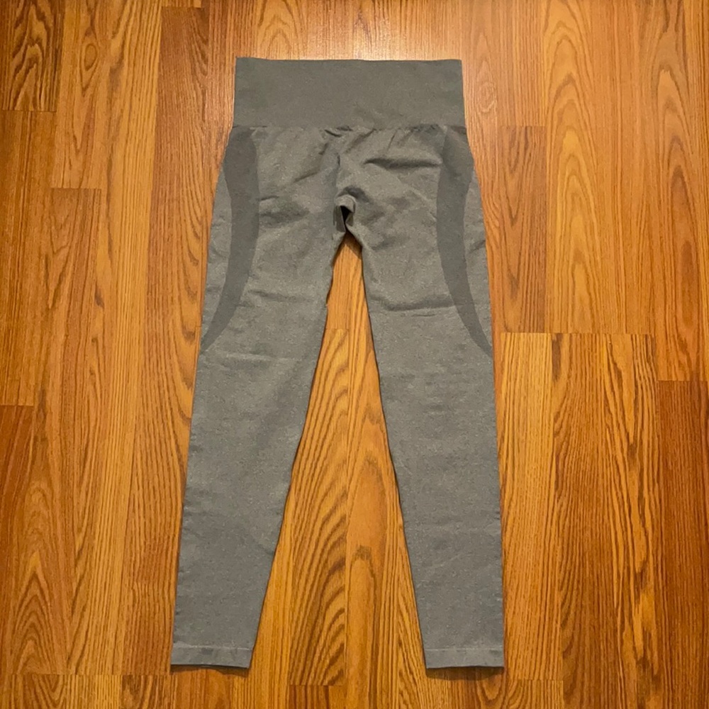 NVGTN Leggings